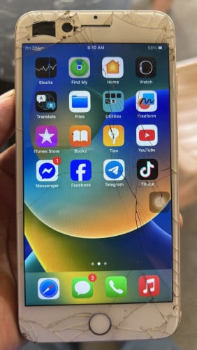 iphone8plus លក់ទាំងមូល​ដូចក្នុងរូប​ ម៉ាសុីនដំណេីរការធម្មតា