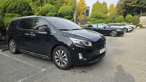 Kia carnival ទឹកថ្នាំសុីនម៉ាជុំ សាងបាន