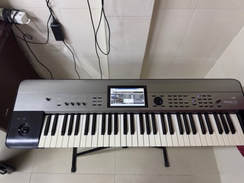 Korg Krome EX 95% មាន Sampler ស្រាប់