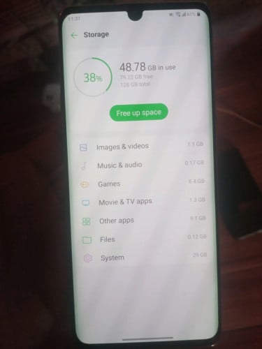 LG VELVET Ram6/128G បែកលើបន្តិចមើលមិនចងឃើញ