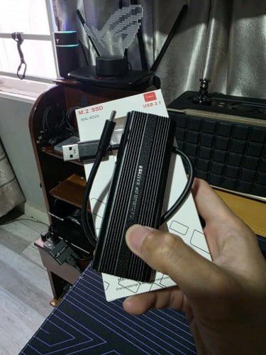 M2 SSD box aluminum cooling