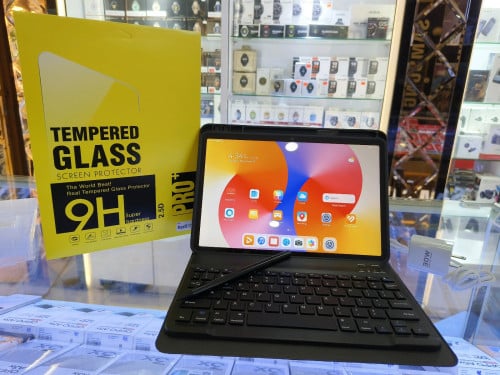 Matepad11SE =130$ ស្អាតក្រុមហ៊ុន មានប៊ិច keyboard case screen ដសាក ខ្សែសាក