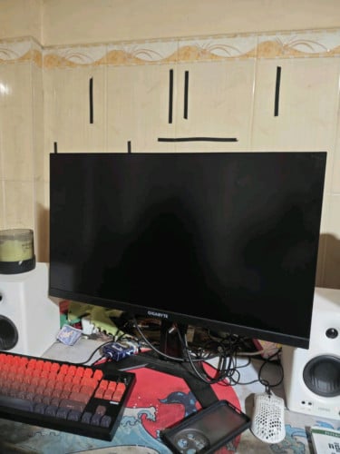 Sell Monitor Gigabyte M28U