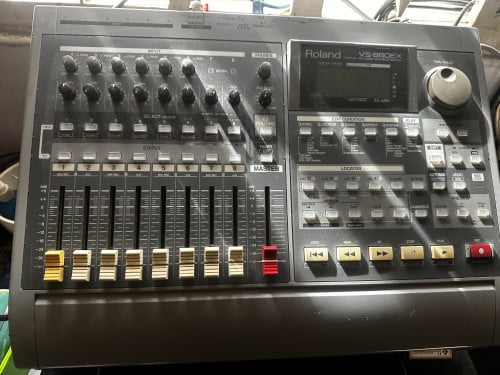 Music gears for sell/ឧបករណ៍តន្ត្រី សំរាប់លក់