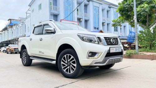 Nissan Navara 020  Full ពេញ  ថ្មី ណាស់