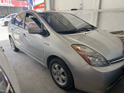Prius 2006 full no map ឡានស្អាត