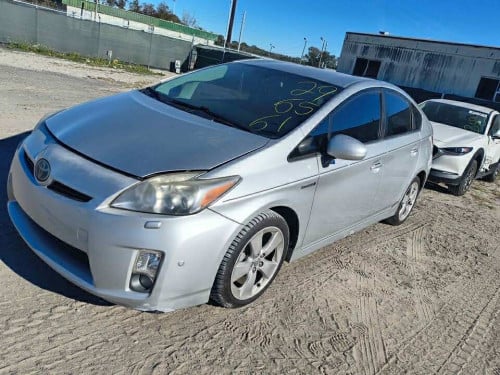 Prius 2011 Option5 Advances Auto Parking