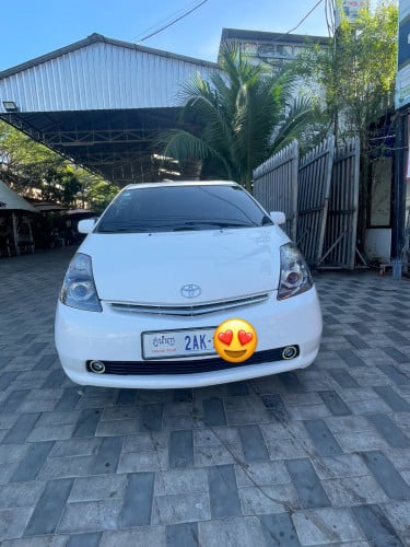 Pruis 05 Full ឡានស្អាតលេងហើយ អាគុយABS អែមណាស់ ជើងក្រោមហាប់ណាស់ តំលៃ 80ជាង