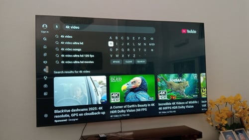 Samsung smart TV 90 inch UHD 4k