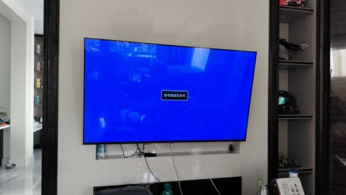 Samsung smart TV 90 inch UHD 4k