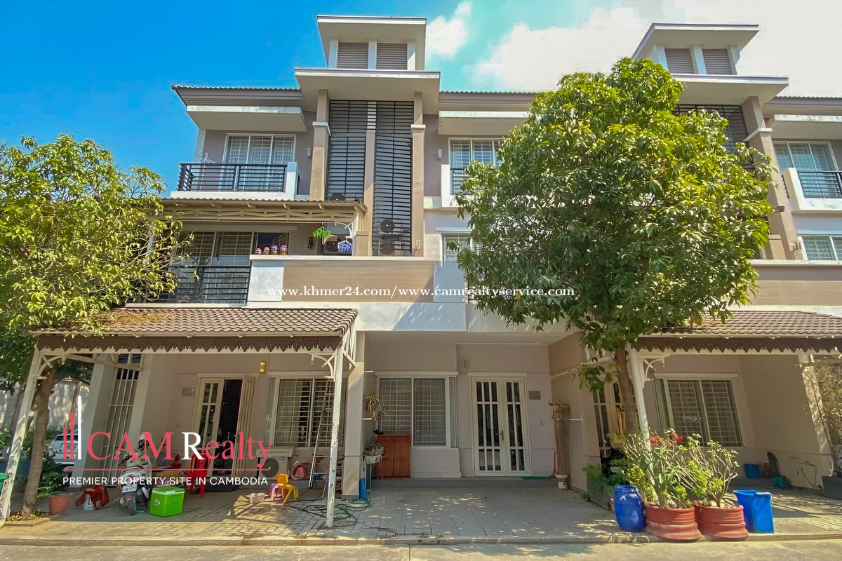 4 Bedrooms Link Villa LA For Rent In Borey Peng Huoth Beoung Snor