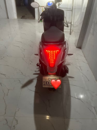 ម៉ូតូលក់