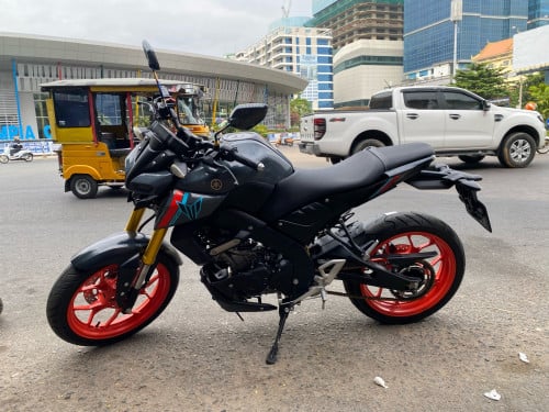 ម៉ូតូលក់