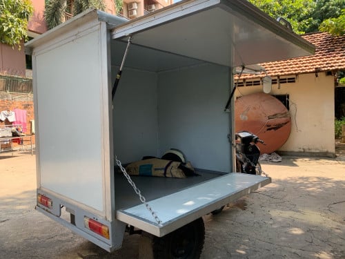 លក់កន្ទុយរឺម៉ក