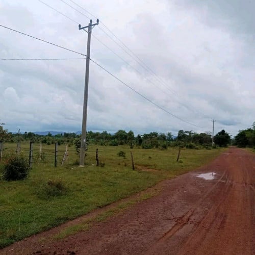 ដីលក់នៅព្រៃនប់កំពង់សោម