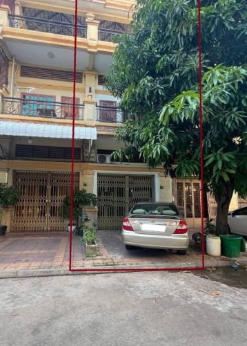 ផ្ទះល្វែងសម្រាប់ជួលនៅបុរី ពិភពថ្មីឬស្សីកែវ