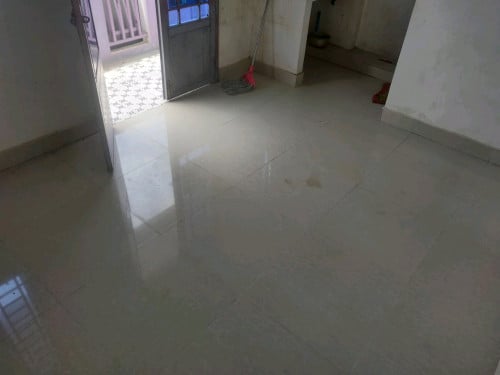 បន្ទប់ជួល