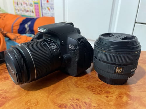 លក់កាមេរ៉ា លែន២គ្រាប់