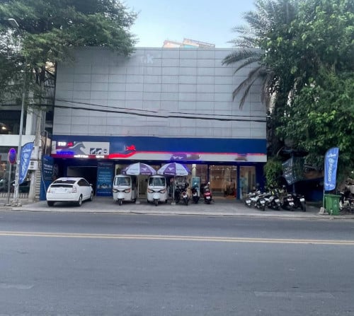 ផ្ទះអាជីវកម្មជួល