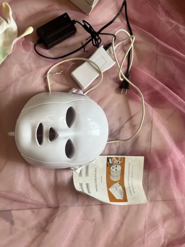 ម៉ាស់ពន្លឺ