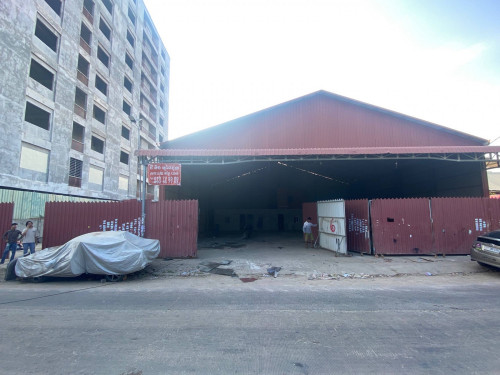 ដី នឹងឃ្លាំង សំរាប់ជួល