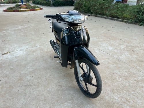 ម៉ូតូ លក់ 022 ក្បាល 62 ឈ្មោះ មនុស្ស