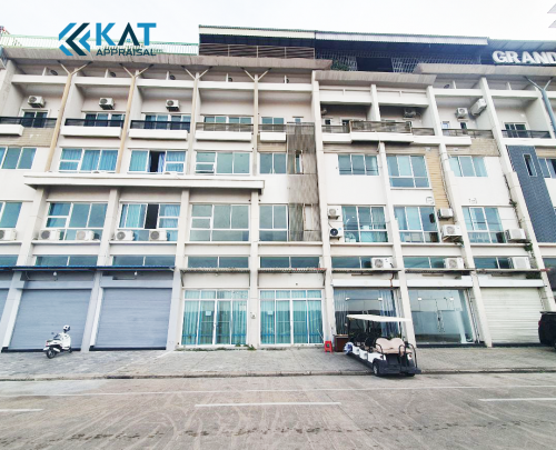 ផ្ទះអាជីវកម្ម សម្រាប់ជួល 2 ល្វែងជាប់គ្នា | Shophouse For Rent