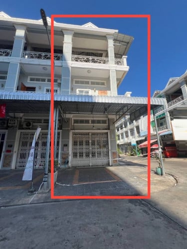 ផ្ទះអាជីវកម្មសម្រាប់ជួលនៅបុរី វិមានភ្នំពេញ 598 (ផ្ទះកែងអាចលក់ដូរបាន)