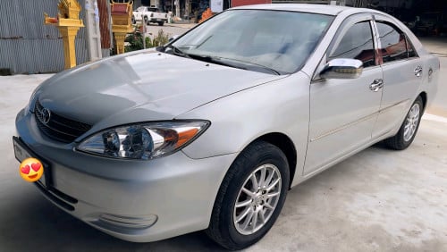 លក់ camry បាឡែន.ឆ្នាំ.02.LE.ABS.កៅអីចុច.ពណ៏ប្រាក់.ឡានលេងហើយស្អាត.ម្ចាស់ផ្ទាល់.ជិះលក្ខណៈគ្រួសារ