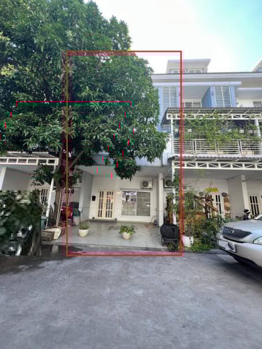 វីឡា LA សម្ភារៈពេញសម្រាប់ជួលនៅបុរី ប៉េងហួត 598