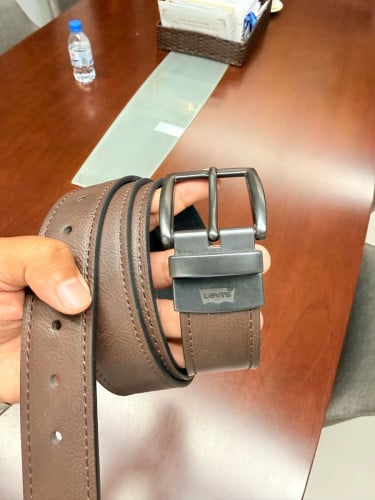 ខ្សែរក្រវ៉ាត Levi’s original គុណភាព98%