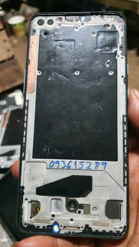 រកអេក្រង់តំលៃល្មមៗ Oled ក៏បានដែរ