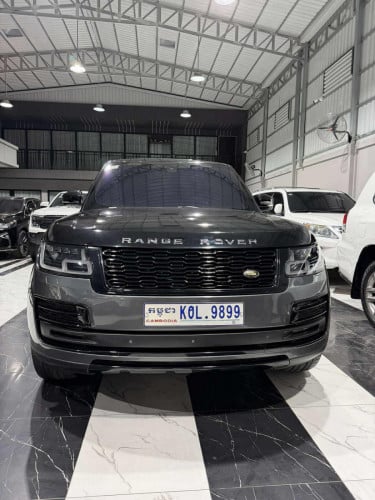 លក់​ Range Rover vogue 016 option SV full option កប់​ តួវែងសុីន​ ម្ចាស់ដេីម​ផ្ទាល់​ autobiography