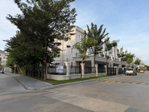 🏠វីឡាព្រីនស៍Aកែង សម្រាប់ជួលក្នុងបុរីML Tiara | Villa Prince A for Rent in Borey ML Tiara