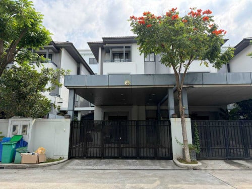 🏡វីឡាភ្លោះសម្រាប់លក់ នៅក្នុងបុរីជីបម៉ុងលែនម៉ាក271