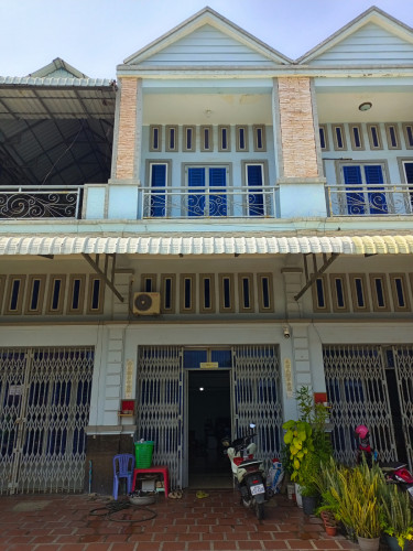 ๐ฆHouse Available for Urgent Sale at a Special Price (Negotiable).