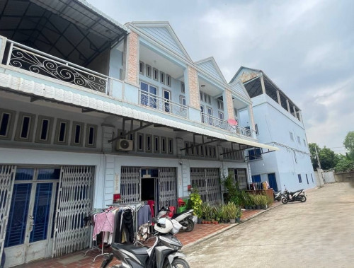 ๐ฆHouse Available for Urgent Sale at a Special Price (Negotiable).