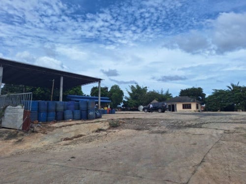 🏦Warehouse Available for Urgent Sale at a Special Price (Negotiable).