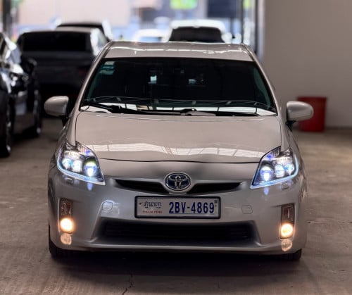 🔥Prius010 Option5កាន់💰5500$💸ដកឡានភ្លាមបង់រំលស់ជាមួយឃ្លាំងផ្ទាល់