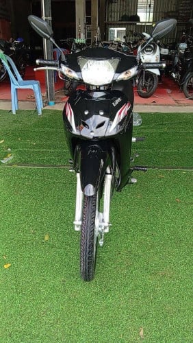 ម្ចាស់​ដេីមWave 025 ទេីប​និង​ជិះ​ម្ចាស់​ចង់​ជិះ​ម៉ូតូ​ធំ​ លក់​តម្លៃ​​​ 900$វ៉ៃ​ដូរ​ បង់​រំលោះ​បាន​