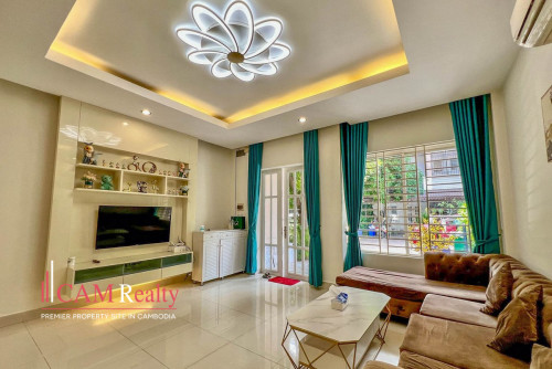 4 Bedrooms Link Villa LA For Rent In Borey Peng Huoth Beoung Snor