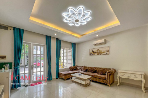 4 Bedrooms Link Villa LA For Rent In Borey Peng Huoth Beoung Snor