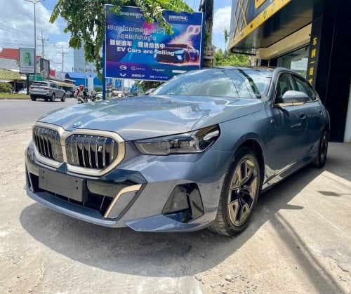 BMW I5 35L Full Option