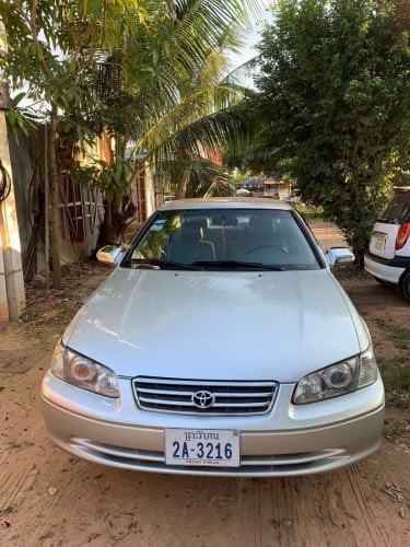 Camry 00