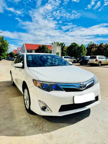 Camry 2012 XLE សម្រាប់​ជួល