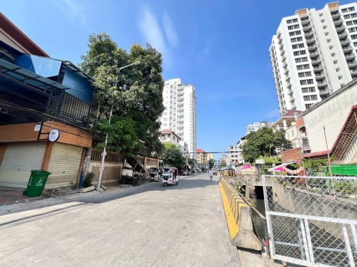 House For Rent- Boeng kengkang3