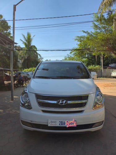 Hyundai Starex CVX 2008 Urgent Sale