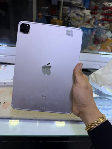 iPad Pro 11 Ah 128G Sim&wifi ហ្សីន100%