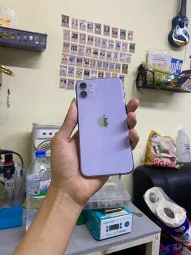 iPhone 11 256G សានុំ