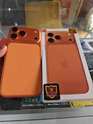 IPHONE 17 PRO MAX មួយទឹកស្អាត 99%
